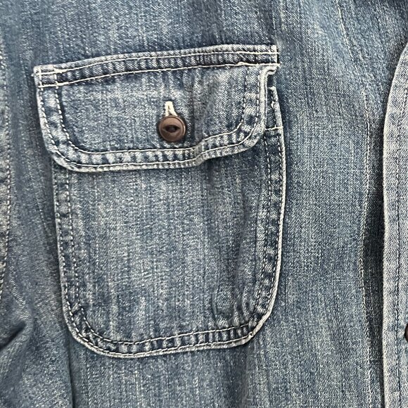 Imogene + Willie Earl Denim Shirt - Picture 3 of 6